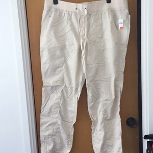 NWT GAP khaki pants